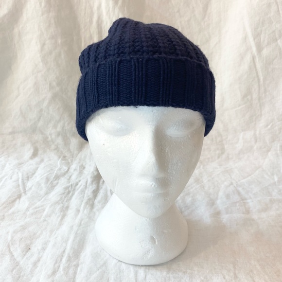 J.Crew Knit Beanie Toque Hat - Picture 4 of 16